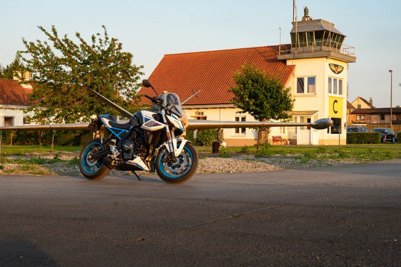 GSX-8S 5