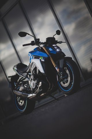 GSX-S1000 10